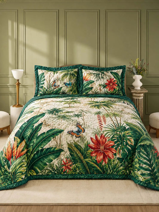 Tropical Botanical Quilted 3-Piece Bedding Set – Luxury Quilted Bedding with Matching Pillow Shams